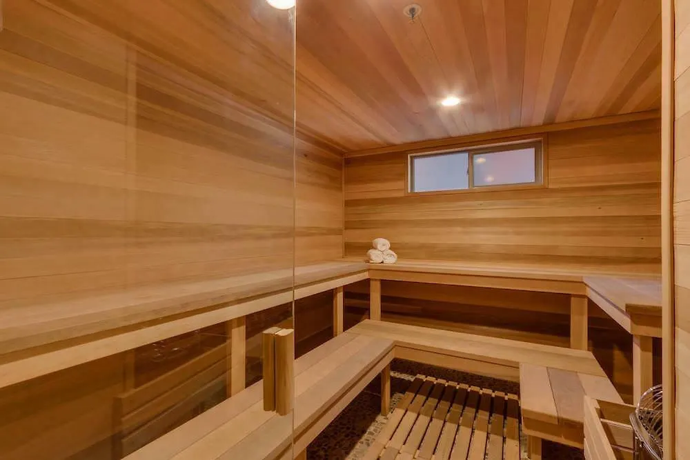 Big Bear Lodge - Six Bedroom Home South Lake Tahoe Holiday home